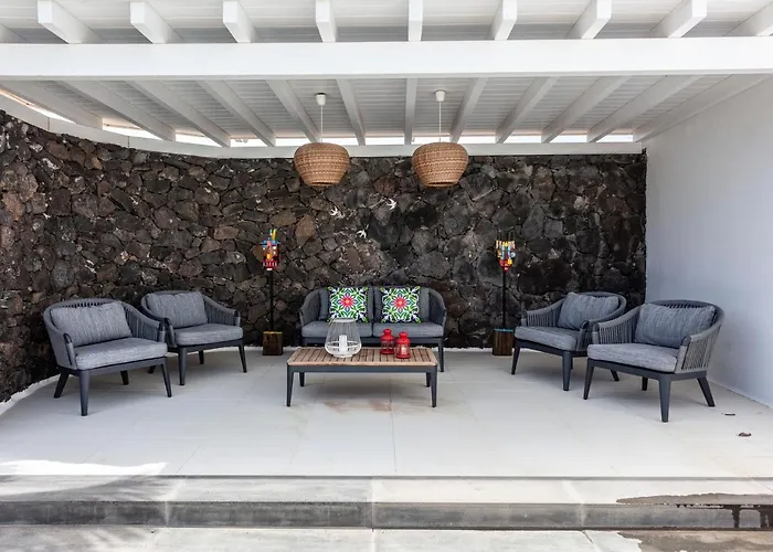 Luxury Casa El Marques Semesterbostad *